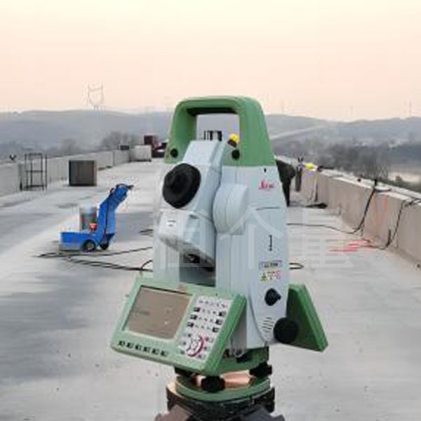 2.徠卡TS15and16全站儀(4∶3).jpg 2.徠卡TS15and16全站儀(4∶3).jpg